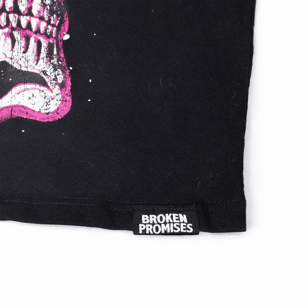 Broken Promises Co. Emotional Flaming Skulls Graphic Tee Unisex M EUC Streetwear - Picture 5 of 13